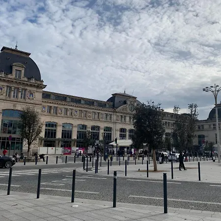 Gare Matabiau Agreable Au Bord Du Canal Apartment